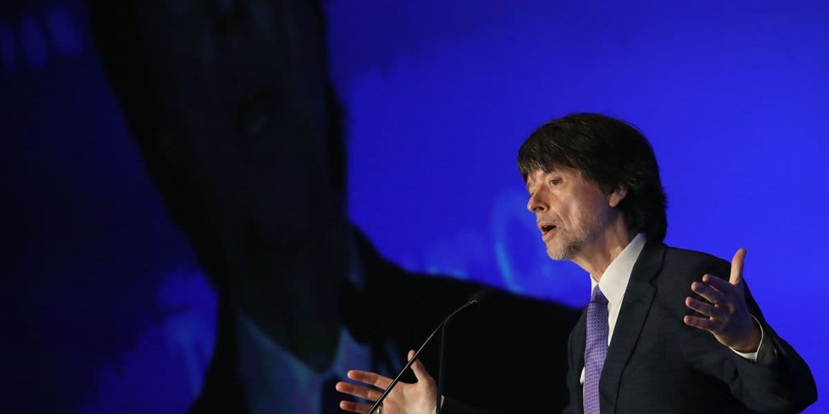 'National suicide': Historian Ken Burns hits Brandeis graduates with dark Trump warning