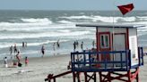 What do the different flags at the beach mean?