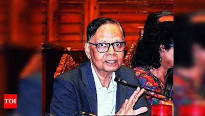 Finance Commission Chief Raises Concerns Over Distribution of Freebies | Shimla News - Times of India