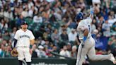 Nelson Velázquez slugs 3-run homer in the 7th inning, Royals rally past Mariners 4-2