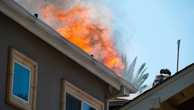 Firefighters fighting two-alarm fire at apartment complex in midtown Sacramento