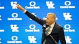 Publication gives Kentucky's hire of Mark Pope a C