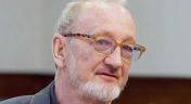 11. Robert Englund to the Rescue