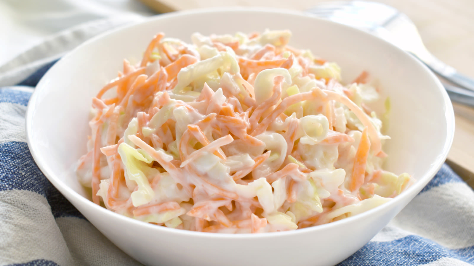 Red Onion Is The Ingredient You're Missing For Even Better Coleslaw