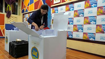 Counting underway in Mongolia’s parliamentary election marked by efforts to woo disillusioned voters | World News - The Indian Express