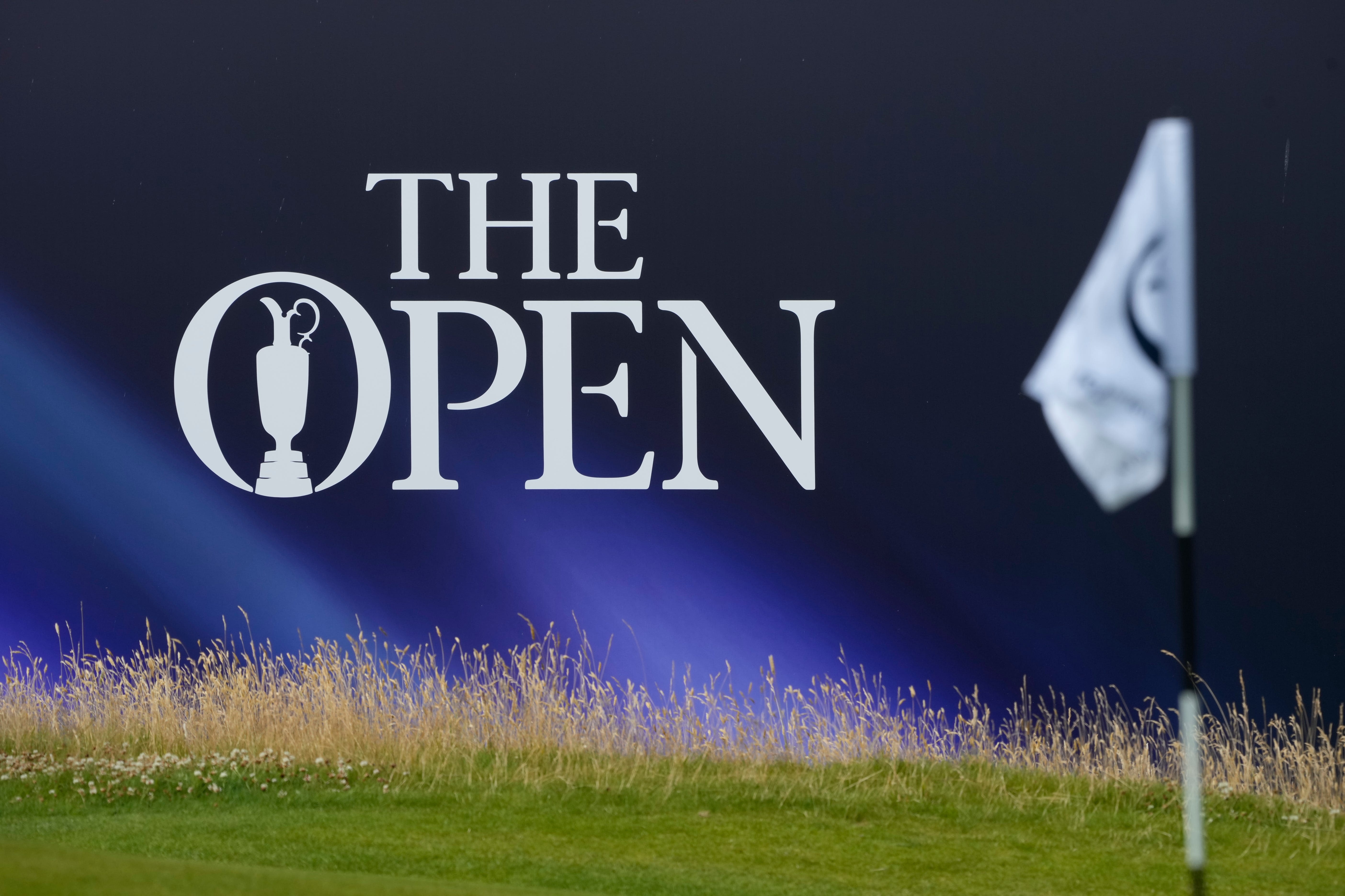 British Open 2024 live updates: First round tee times, leaderboard for final major