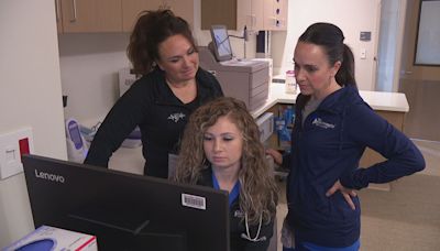 'Know you're appreciated': Family of nurses continue the tradition