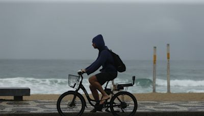 Frente fria chega ao Rio nesta terça-feira e derruba as temperaturas; veja a previsão para a semana