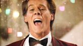 Kevin Bacon is going back to ‘Footloose’ high school for final prom