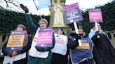 Petition calling for fair pay for nursing staff signed by 100,000 people