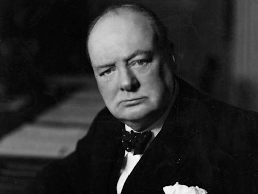 How a thief replaced a famous Winston Churchill portrait with a forgery that went unnoticed for months