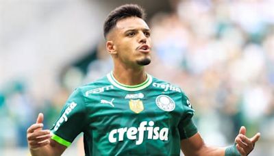 Gabriel Menino vai mal e torcida pede saída do Palmeiras: "Tem que vazar!"