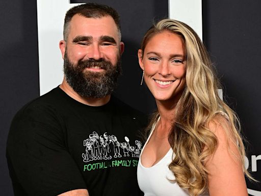 Jason Kelce Reveals He's 'Almost a Month' Late with Wife Kylie's Anniversary Gift: 'Bad Gift Giver'