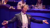 Indianapolis Symphony pops conductor Jack Everly will shift to emeritus role in fall 2026