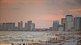 Florida beaches use flag system for surf, tide conditions. Here's what each flag means: