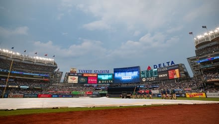 Start of Friday's Yankees-Blue Jays game delayed due to rain