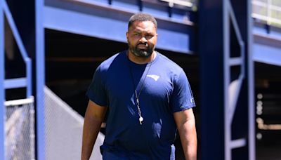 Patriots HC Jerod Mayo Hints at New Starting Left Tackle