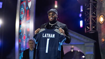 Bill Callahan: JC Latham has traits to succeed at left tackle