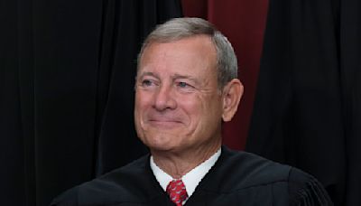 Roberts rejects Senate Democrats' request to discuss Supreme Court ethics and Alito flag controversy | ABC6