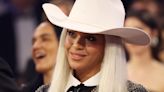 El récord que logró Beyoncé con su nueva canción de música country (y la polémica que suscitó)