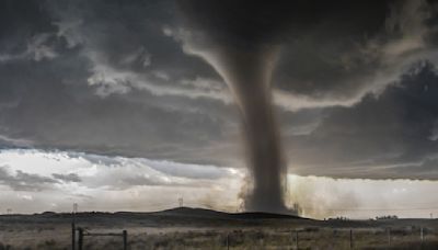 Al menos 4 muertos: el devastador efecto de los tornados en Estados Unidos