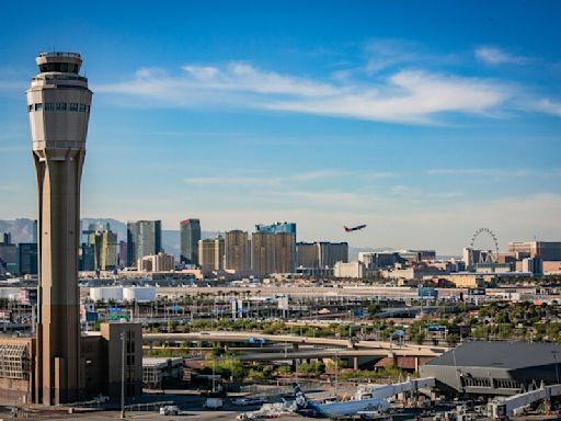 Unique Things to Do and See at the Las Vegas Airport, Including Gateside Gambling