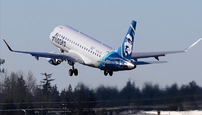 Alaska Airlines briefly grounds flights due to technical issue