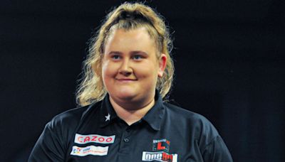 Beau Greaves becomes first woman to win a Winmau Development Tour title