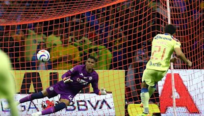 América bicampeón de la Liga MX al vencer al Cruz Azul con penal de Henry Martín