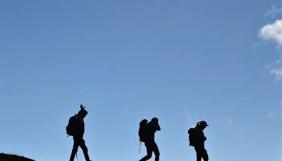 Tödlicher Bergunfall: Frau stürzt in die Tiefe: Bergwanderin stirbt im Kanton Wallis