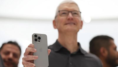 Apple says privacy is a ‘core value.’ Tim Cook shouldn’t compromise it to bridge the gap on AI