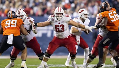 Colts Sign Two O-Linemen Following Rookie Minicamp