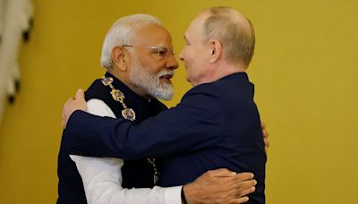 Putin hugs India’s Modi on first Russia visit since Ukraine offensive - Ukraine: The Latest, Podcast