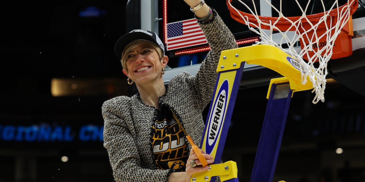 LIVE: Jan Jensen named new head coach of Iowa women’s basketball team