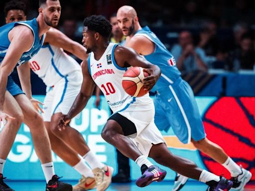 Grecia domina a República Dominicana en clasificatorio olímpico de baloncesto