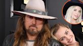 El padre de Miley Cyrus llamó “zorra” a la cantante y despotricó contra su esposa