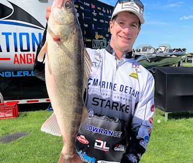 Cantankerous Lake Erie delays national tournament: NE Ohio fishing report