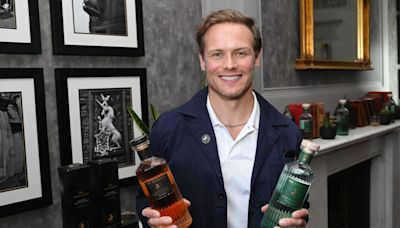 Outlander star Sam Heughan launches Sassenach Spirits in bespoke new venue and says Edinburgh Fringe is a 'true homecoming' | Scotsman Food and Drink