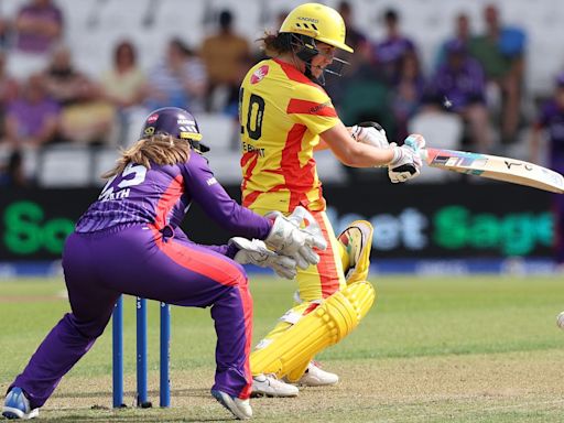 Sciver-Brunt leads Rockets to win over Superchargers