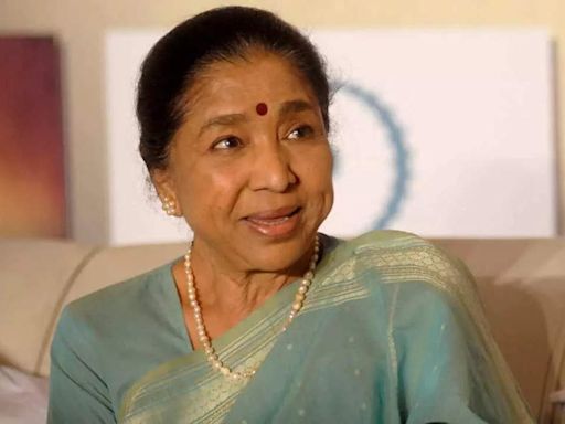 Asha Bhosle on modern marriages: 'Couples send divorce papers every month - I raised three children while working day and night' | Hindi Movie News - Times of India