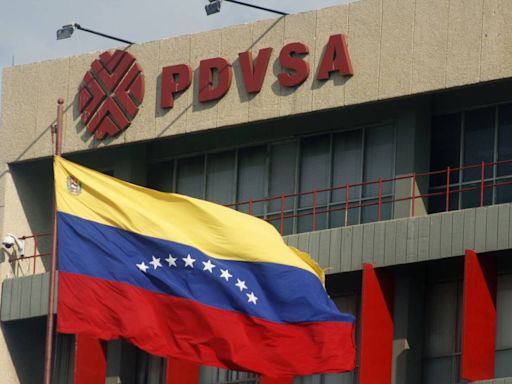 Venezuela triplica envíos de petróleo a Cuba tras restauración de sanciones estadounidenses