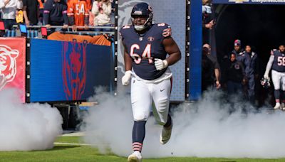 Nate Davis pulled from Bears practice after injury in individual drills