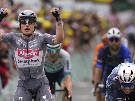 Philipsen gana al sprint en un accidentado final de etapa en Pau antes de los Pirineos