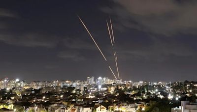 En Tel Aviv le temen más a los ataques terroristas que a la "lluvia" de misiles iraníes