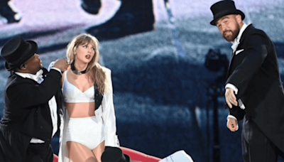 Travis Kelce conta como participou do show de Taylor Swift