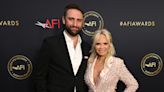 Kristin Chenoweth Marries Musician Josh Bryant