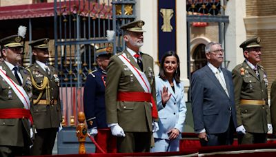 Felipe VI vuelve a jurar bandera 40 años después con la Princesa Leonor como alumna cadete