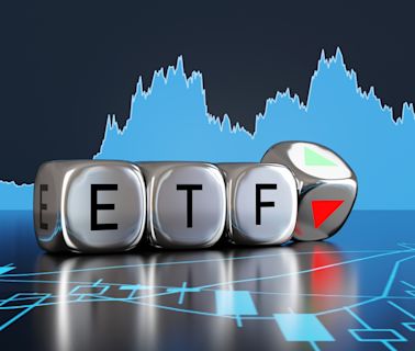 高股息ETF「救市主」來了 八大官股上周狂吃這6檔 「亂世最抗跌」原來是它