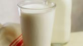 FDA urges states to protect public from risk of bird flu in raw milk