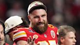 Chiefs agree to terms on new 2-year deal with Travis Kelce